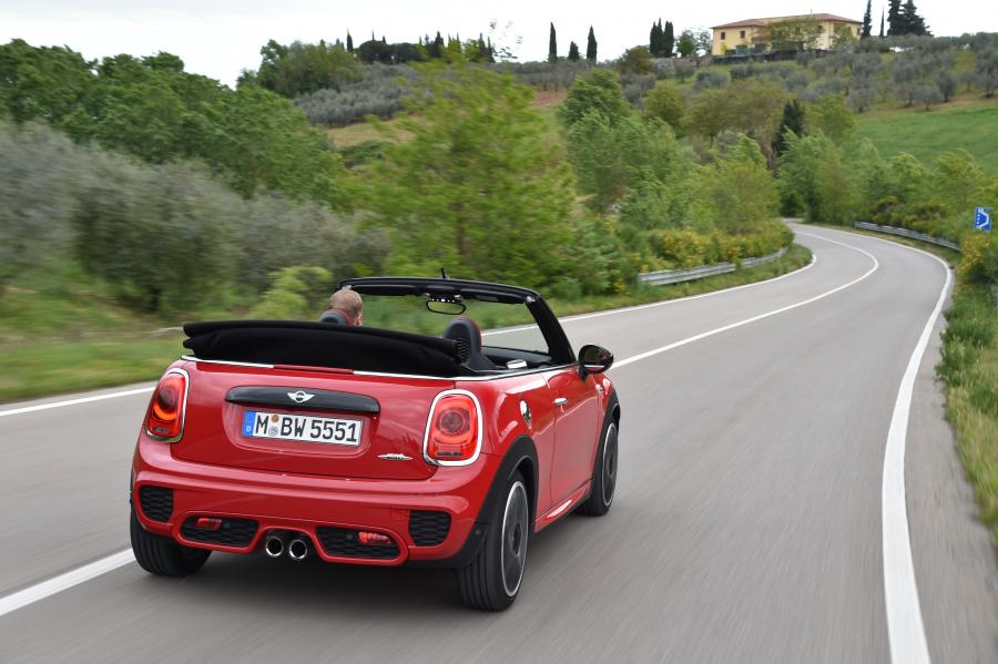  Mini Cooper S JCW Cabrio 2016 года  (фото 53 из 104)